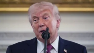trump-perpanjang-gencatan-senjata-militer-as-tetap-siaga