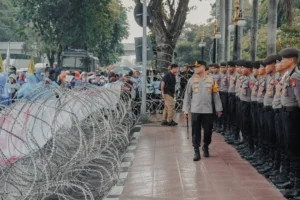 info-lalu-lintas-jakarta-rekayasa-jalan-situasional-jalur-demo